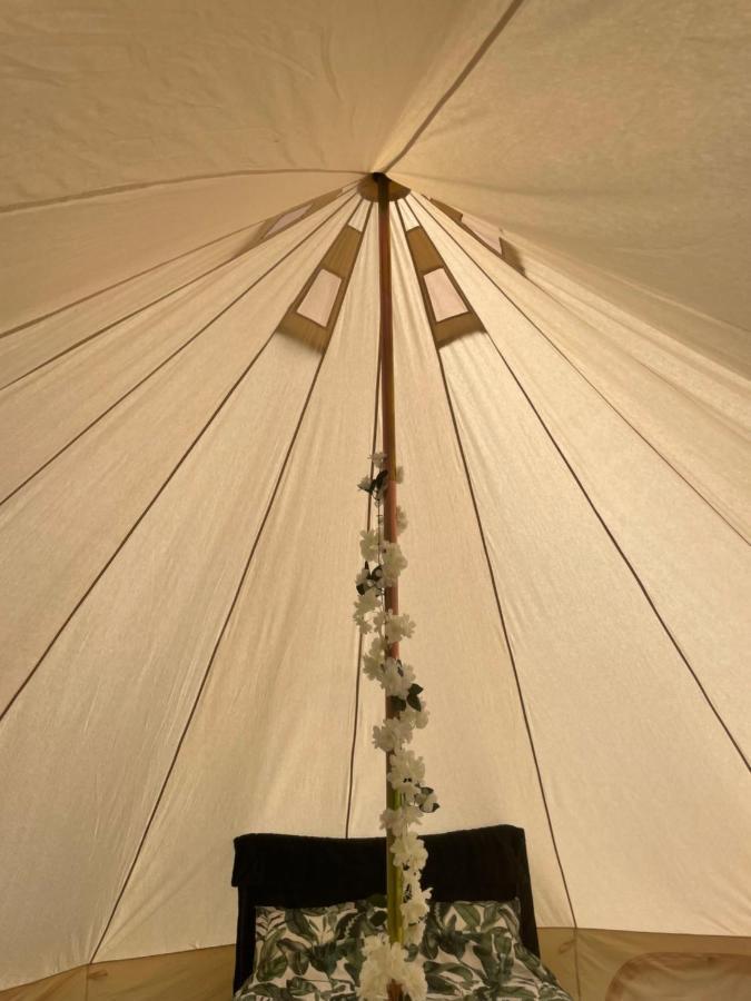 فندق سكيغنيسفي  Luxury Glamping At The Riverside المظهر الخارجي الصورة