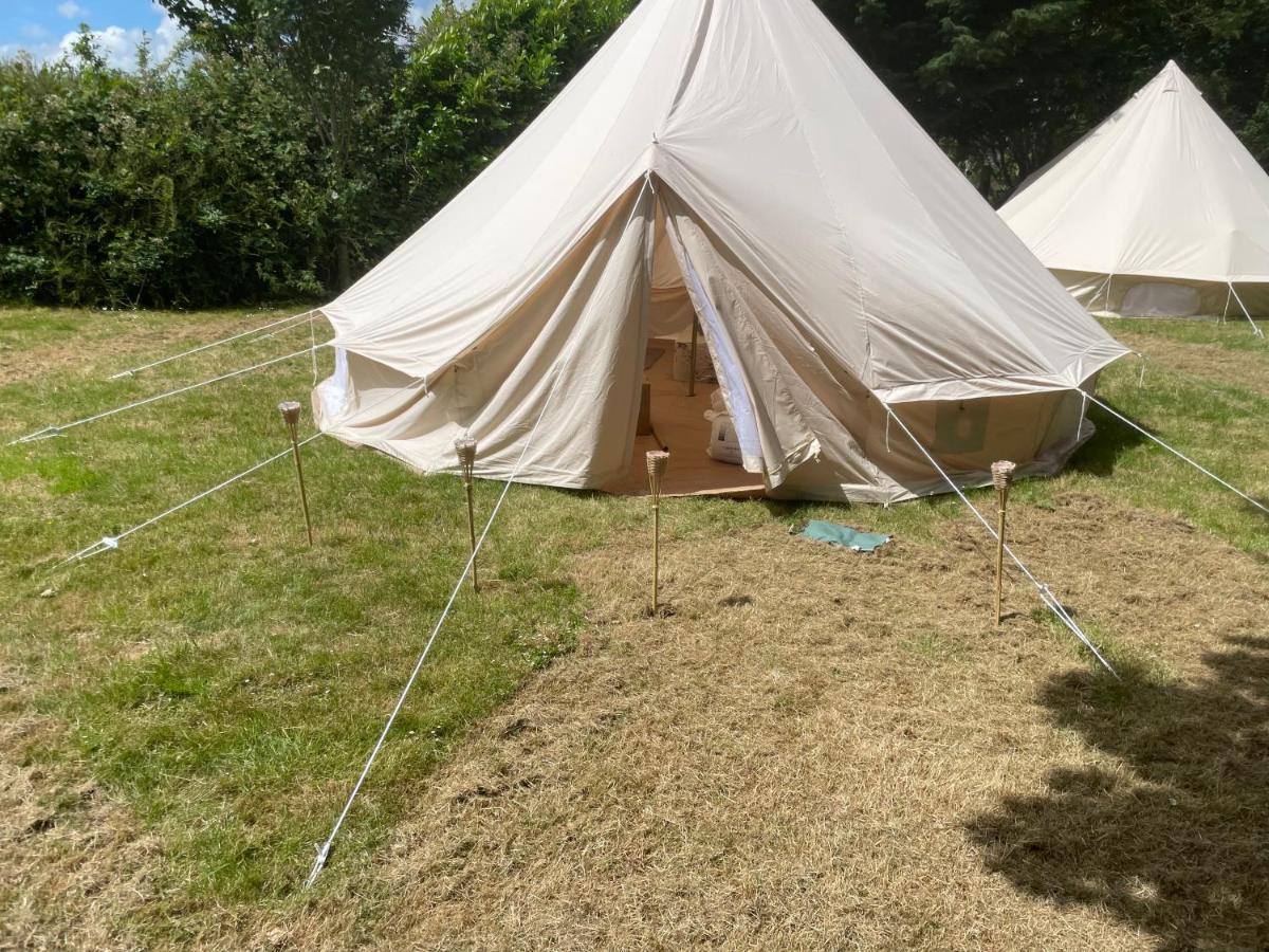 فندق سكيغنيسفي  Luxury Glamping At The Riverside المظهر الخارجي الصورة